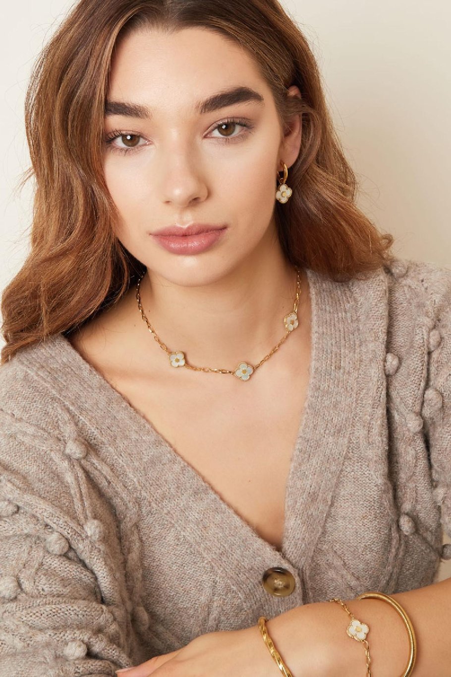Necklace 3 flowers Gold Color Stainless Steel Picture5
